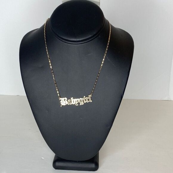NEW…Gold BABYGIRL name plate necklace OS (one size) from Forever21 - Picture 1 of 3